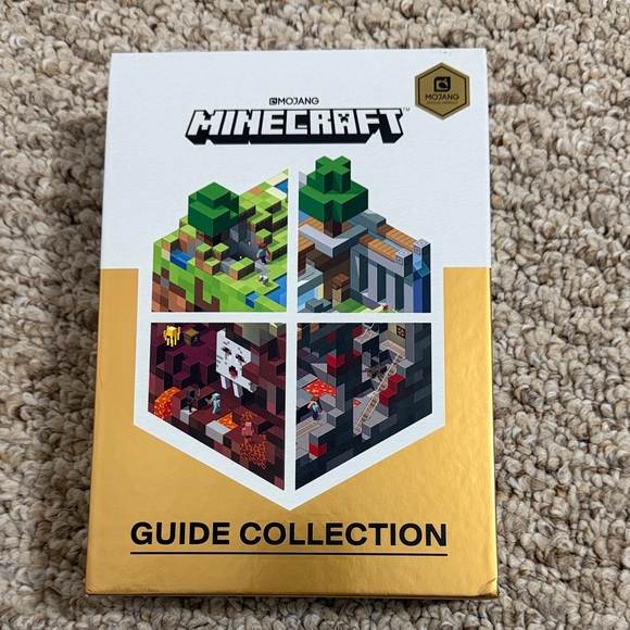 Minecraft book set - Picture 3 of 7